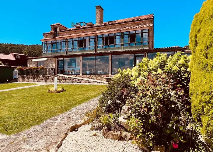 Rustico Finisterrae 2*